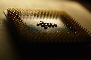 В процессорах Intel, AMD и ARM найдена массовая уязвимость, не имеющая патча