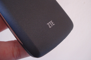 ZTE прекратила продажи смартфонов