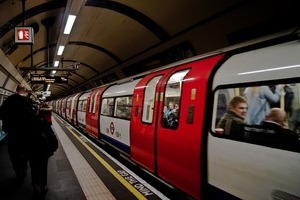 Власти Лондона намерены заработать £322 млн на продаже данных о пассажирах метро